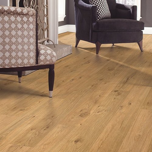 Stylish laminate in Midwest City, OK from The Carpet Store